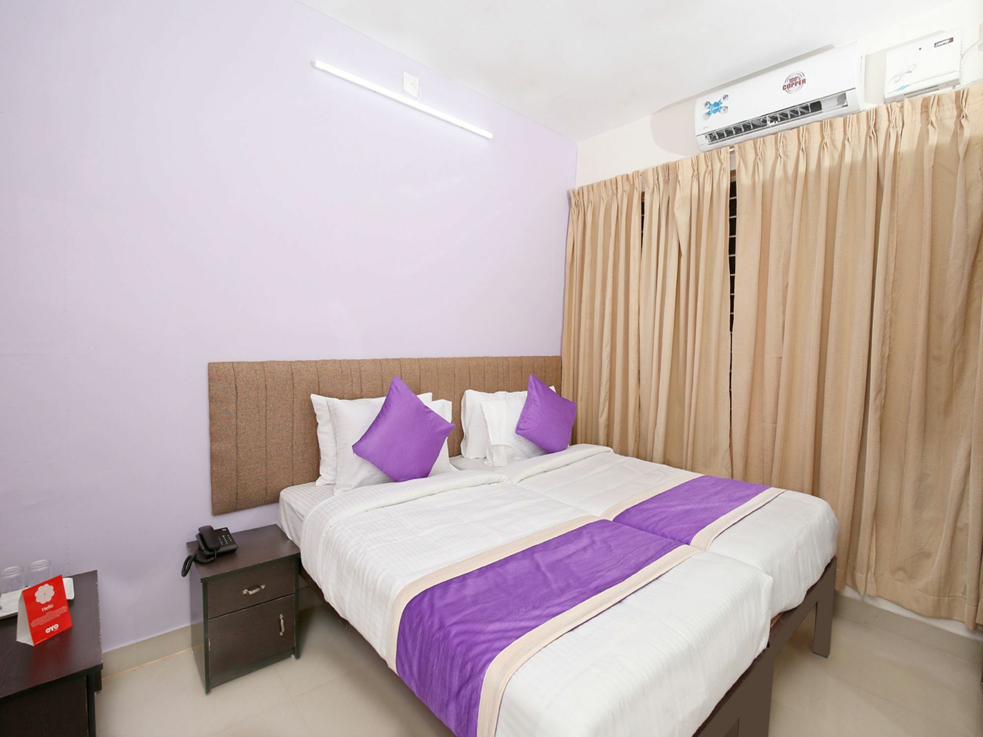 Oyo 9797 Hotel Vbee Plaza 트리반드룸 외부 사진